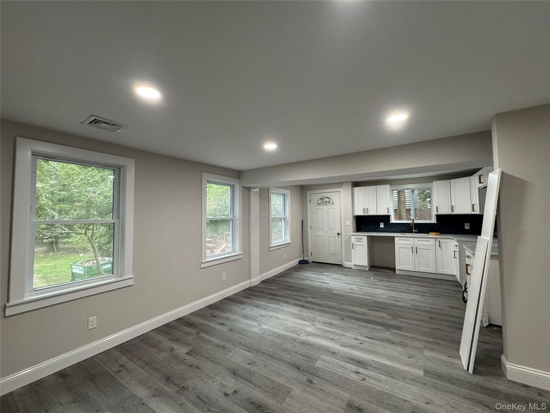 Empty room, Interior, Kitchen, Recessed Lighting, Wood Texture Flooring