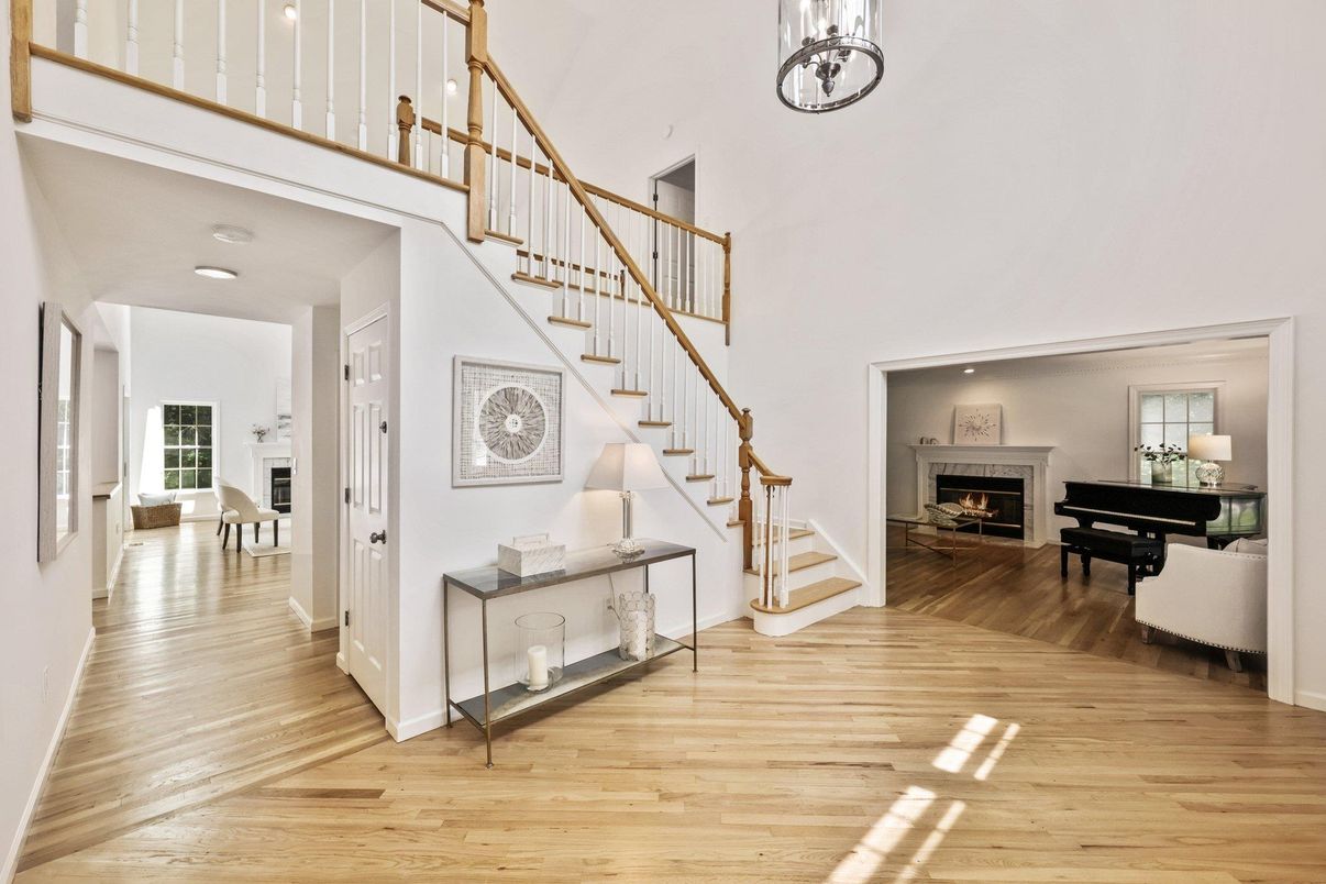 Fireplace, Interior, Piano, Recessed Lighting, Wood Texture Flooring