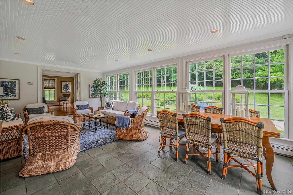 Interior, Living room, Recessed Lighting, Sun Room