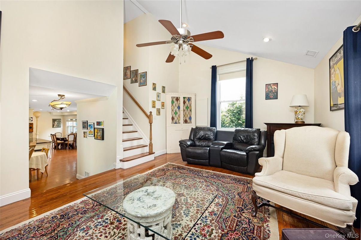 Dining room, Interior, Living room, Recessed Lighting, Wood Texture Flooring