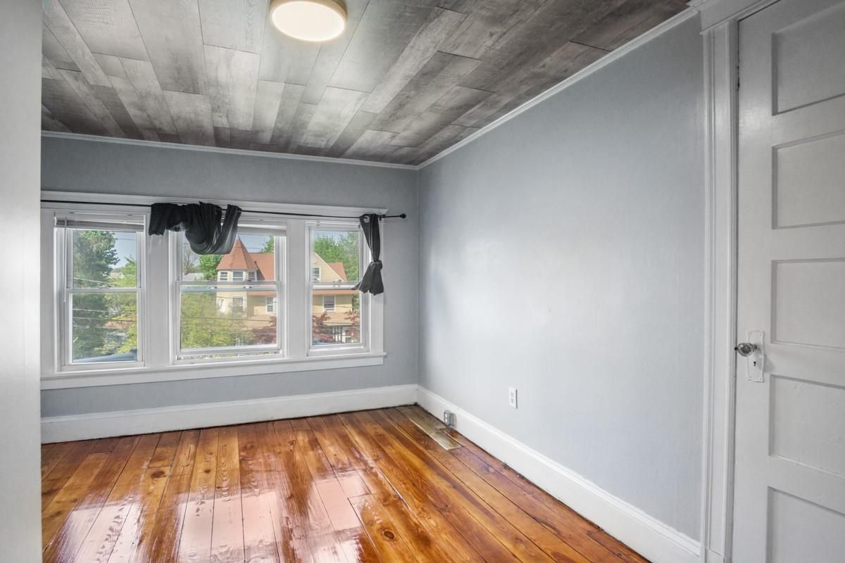 Empty room, Interior, Wooden Ceilings, Wood Texture Flooring