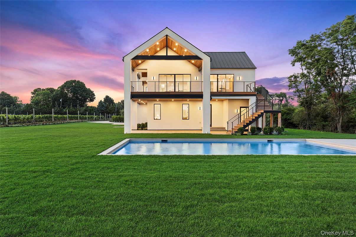 Backyard, Exterior, Pool