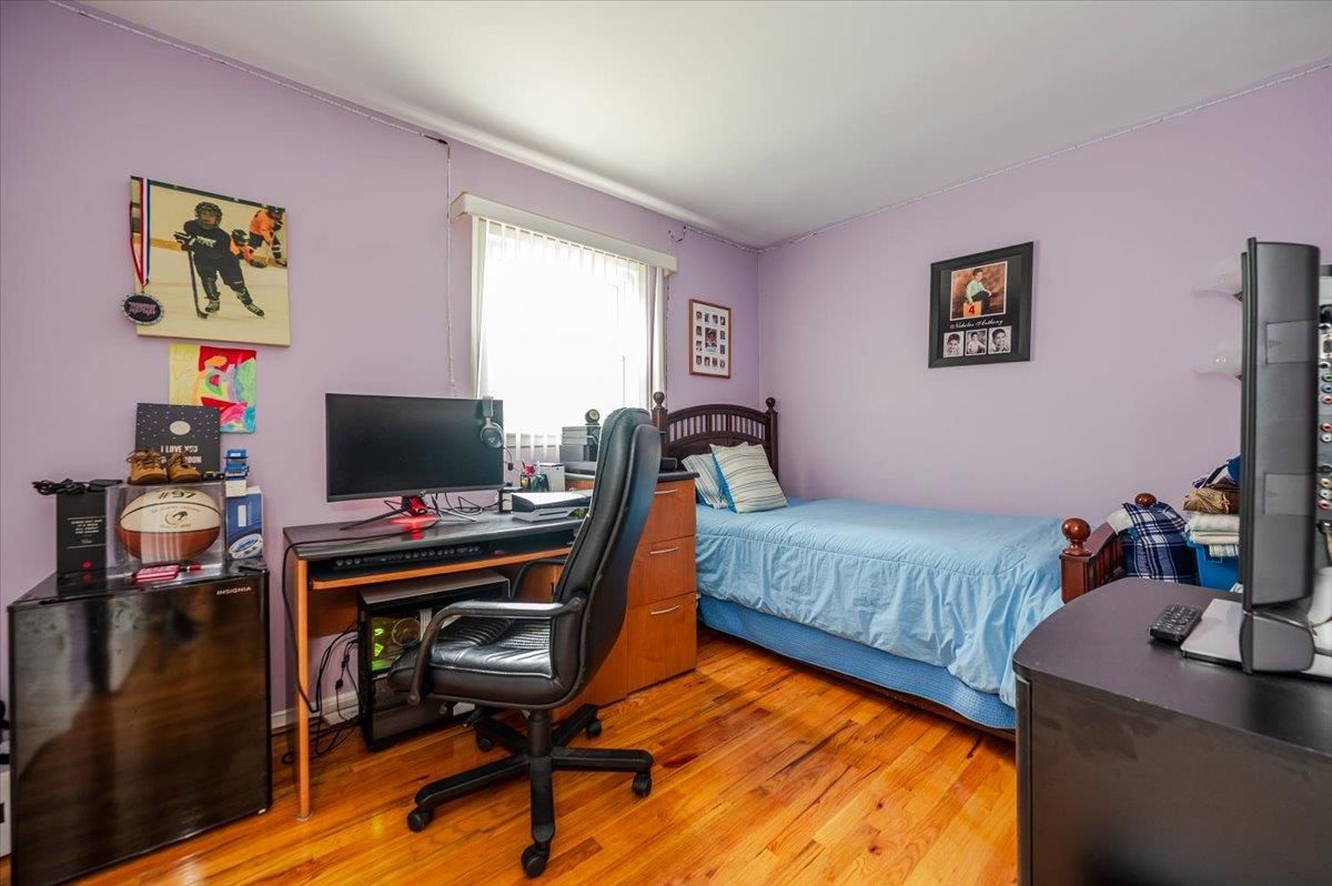 Bedroom, Home Office, Interior, Wood Texture Flooring