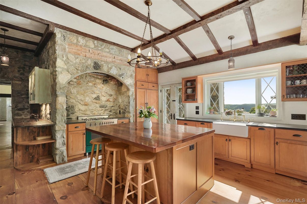 Chandelier, Interior, Kitchen, Pendant Lights, Stone Walls, Wooden Beams, Wood Texture Flooring