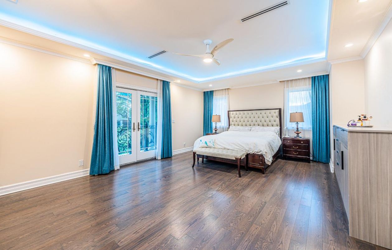 Bedroom, Interior, Recessed Lighting, Wood Texture Flooring