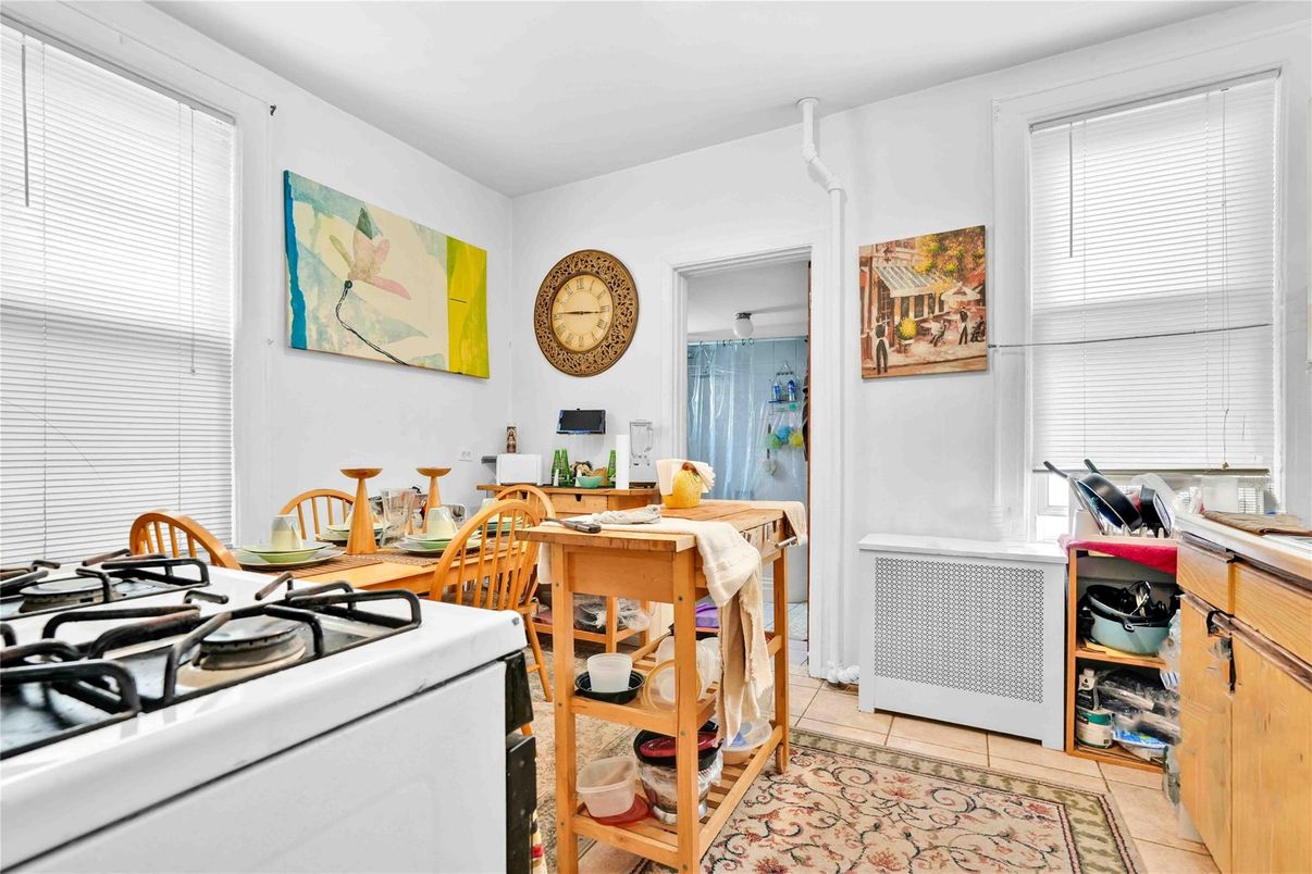 Dining room, Interior