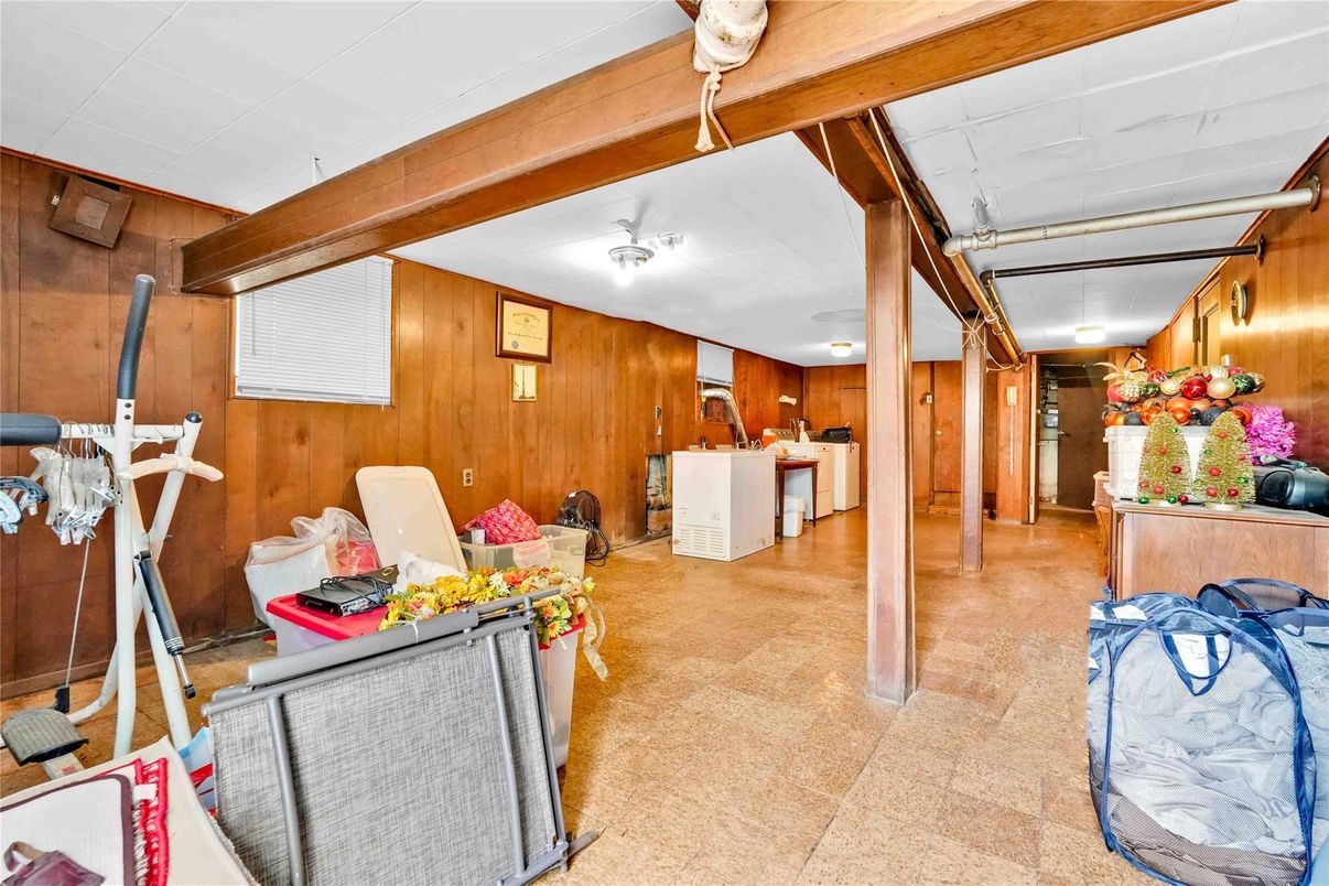 Interior, Wooden Walls