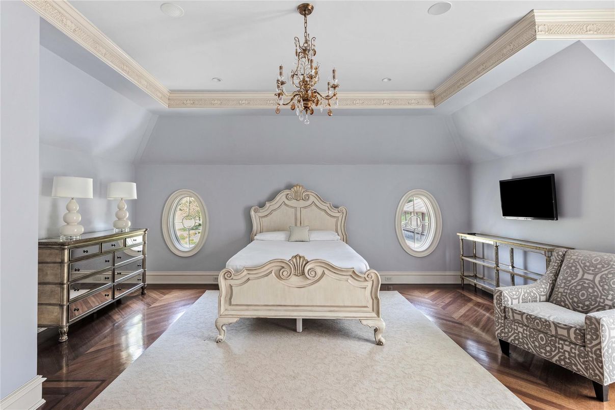 Bedroom, Chandelier, Interior, Recessed Lighting, Wood Texture Flooring