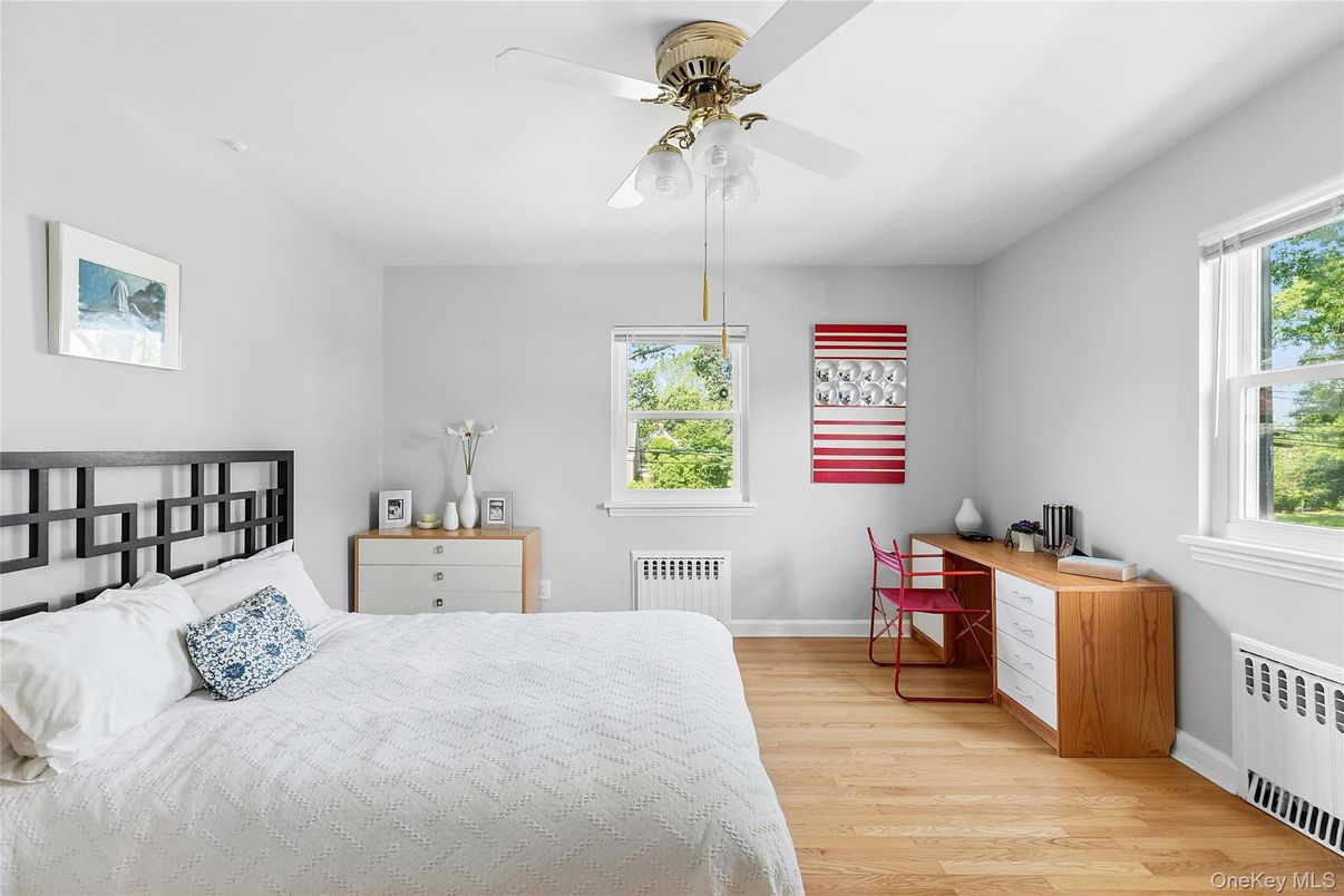 Bedroom, Home Office, Interior, Wood Texture Flooring