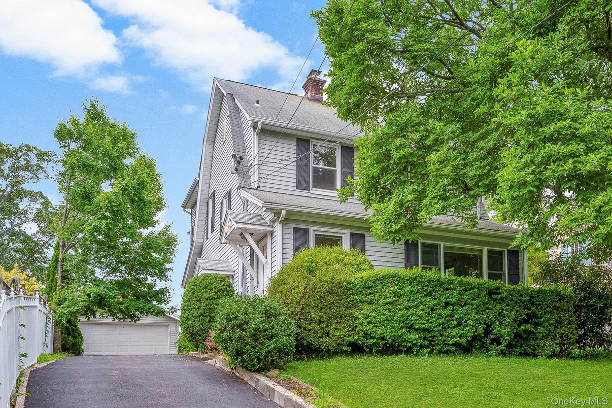Detached Garage, Exterior, Facade, Queen Anne Victorian