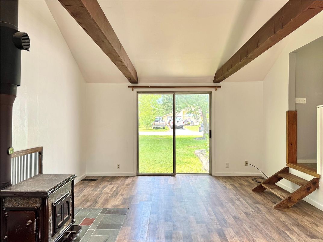 Empty room, Interior, Wooden Beams, Wood Texture Flooring