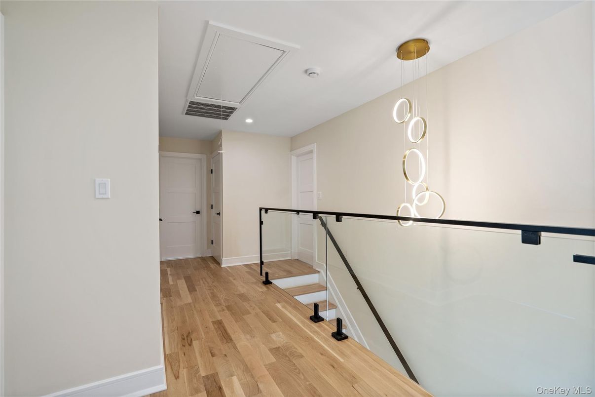 Interior, Pendant Lights, Recessed Lighting, Wood Texture Flooring