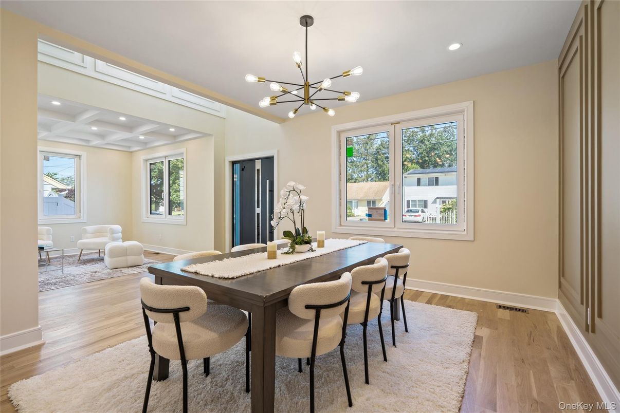 Dining room, Interior, Pendant Lights, Recessed Lighting, Wood Texture Flooring