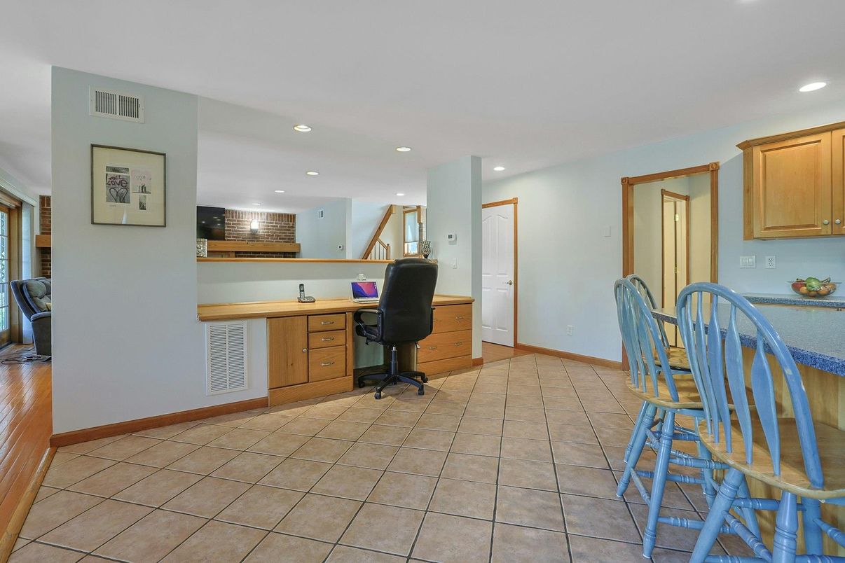 Home Office, Interior, Recessed Lighting