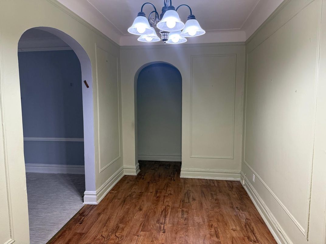 Chandelier, Interior, Wood Texture Flooring