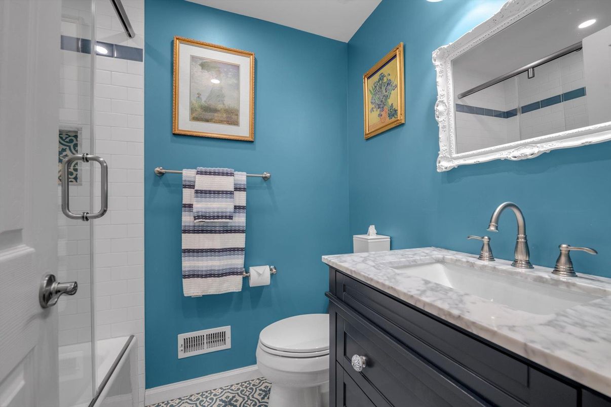 Bathroom, Glass Shower, Interior