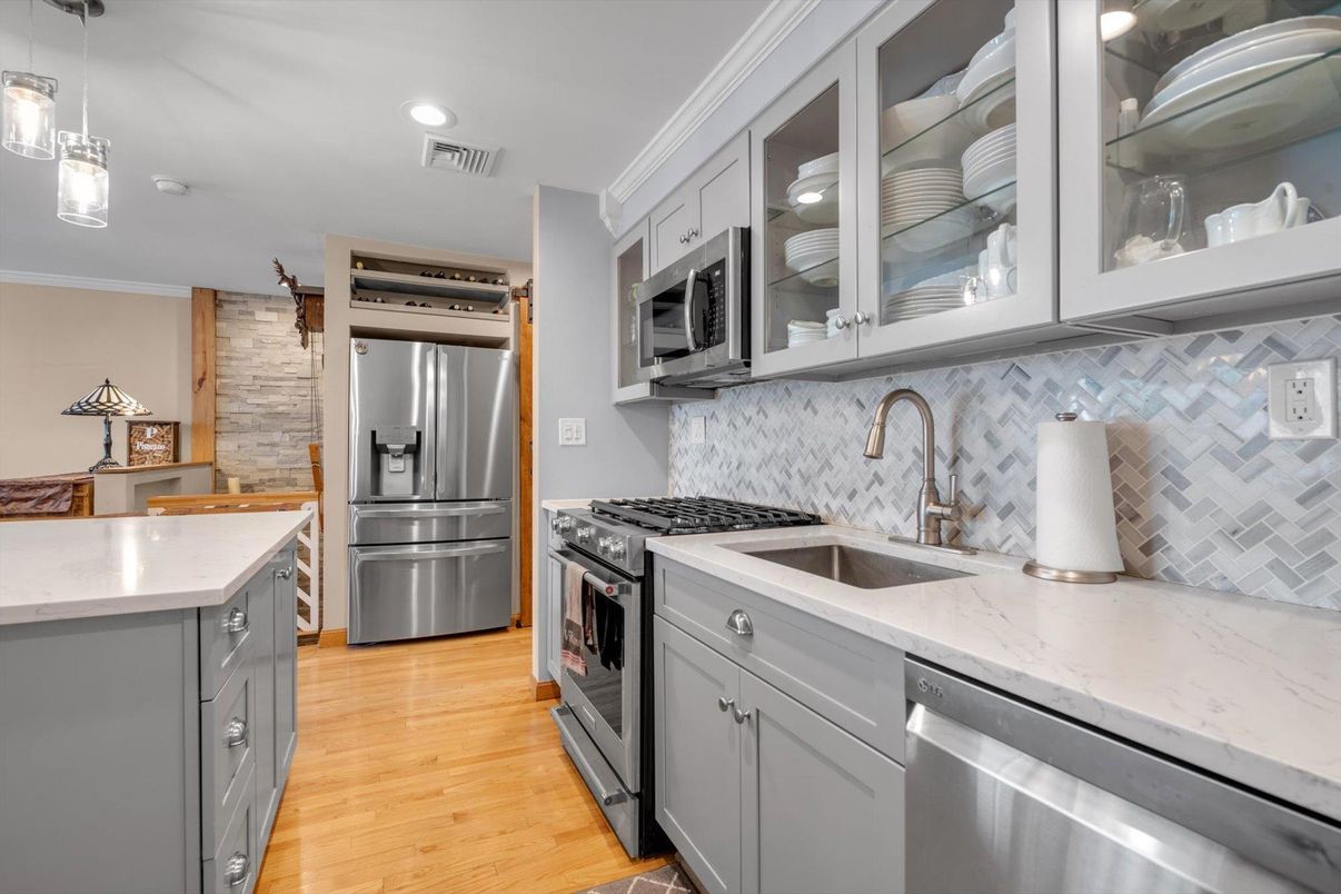 Interior, Kitchen, Pendant Lights, Recessed Lighting, Stainless Steel Appliances, Wood Texture Flooring