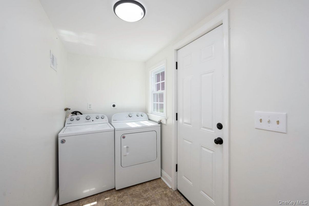 Interior, Utility Closets, Washer