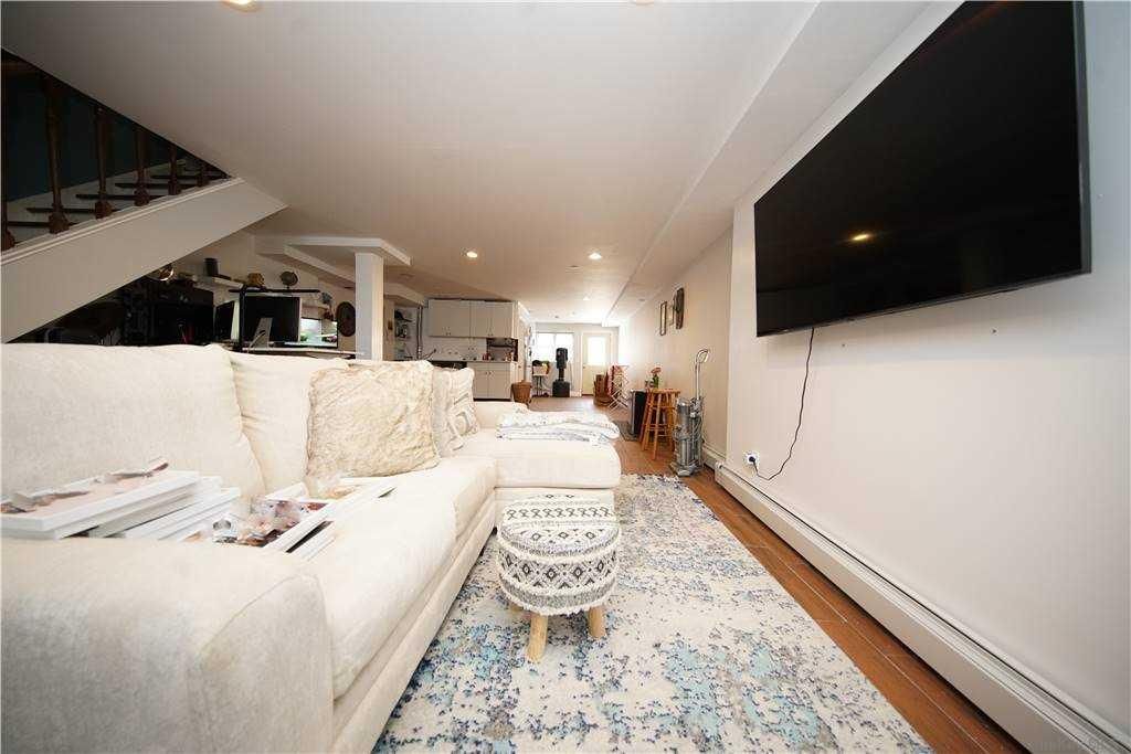 Interior, Kitchen, Living room, Recessed Lighting, Wood Texture Flooring