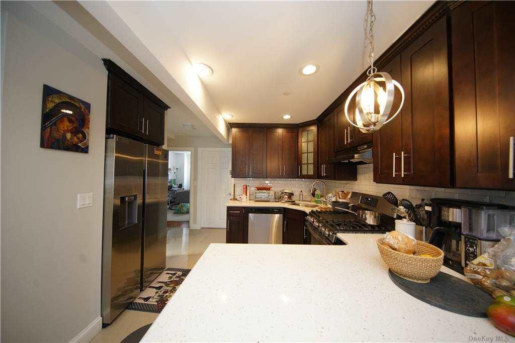 Interior, Kitchen, Pendant Lights, Recessed Lighting