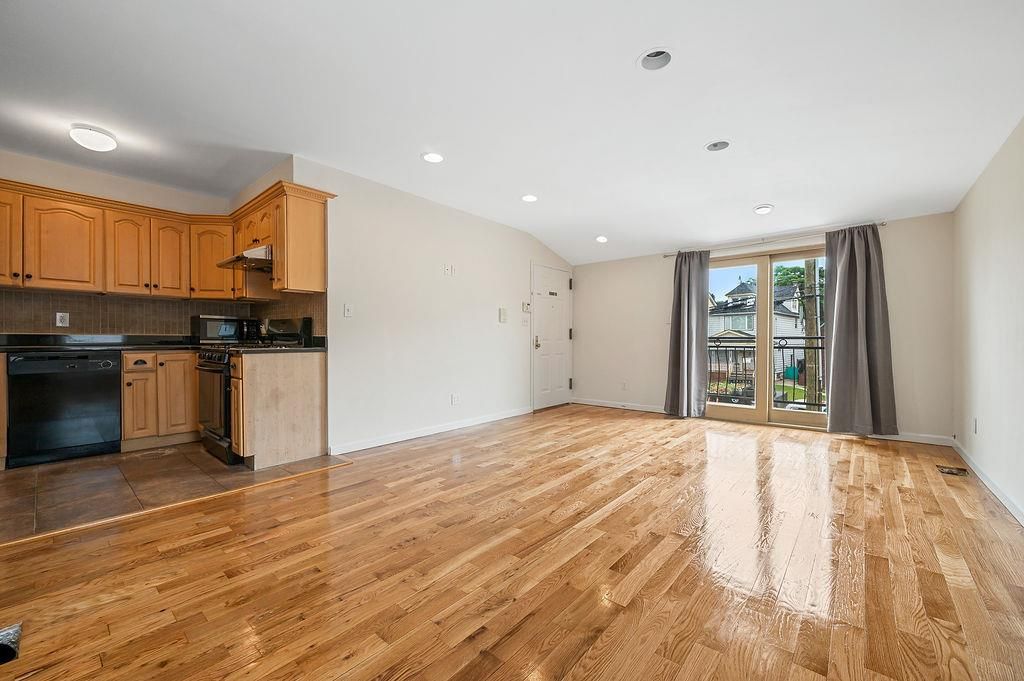 Empty room, Interior, Kitchen, Recessed Lighting, Wood Texture Flooring