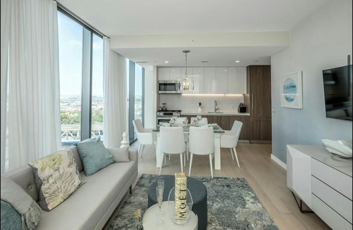 Dining room, Interior, Kitchen, Living room, Pendant Lights, Recessed Lighting, Stainless Steel Appliances, Wood Texture Flooring