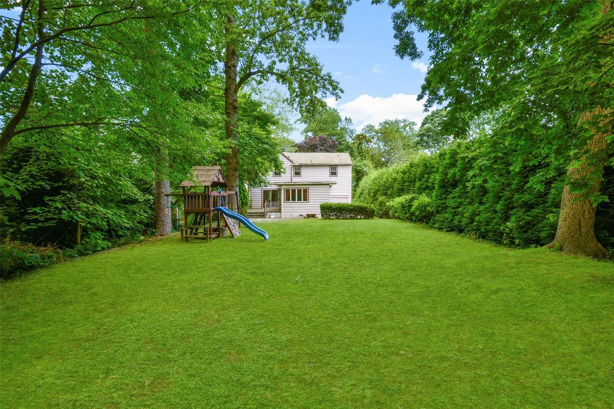 Backyard, Exterior, Playground
