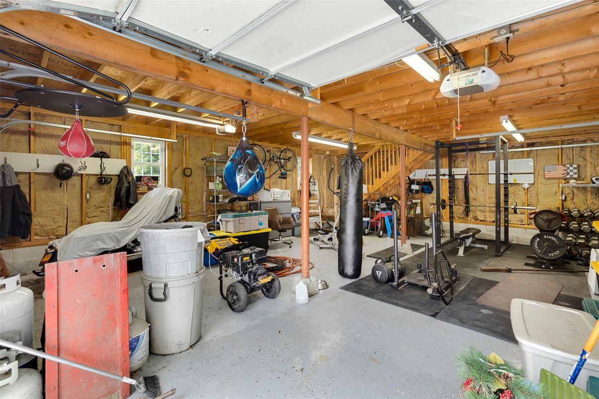 Fitness Equipment, Interior, Wooden Beams, Wooden Walls