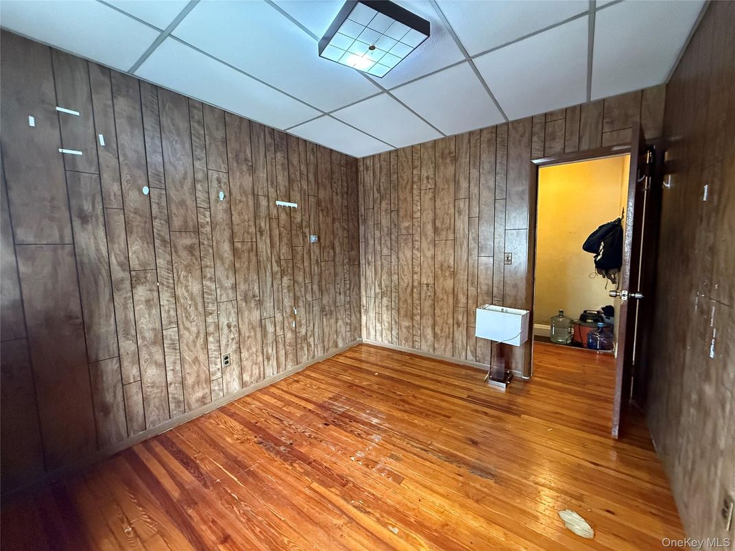 Empty room, Interior, Wood Texture Flooring, Wooden Walls