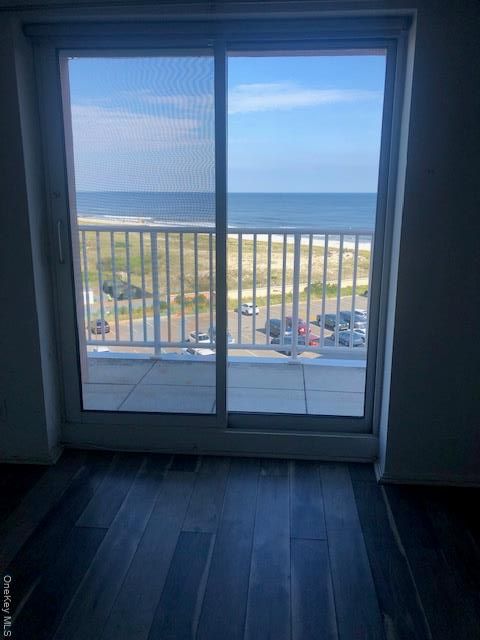 Interior, Wooden Walls