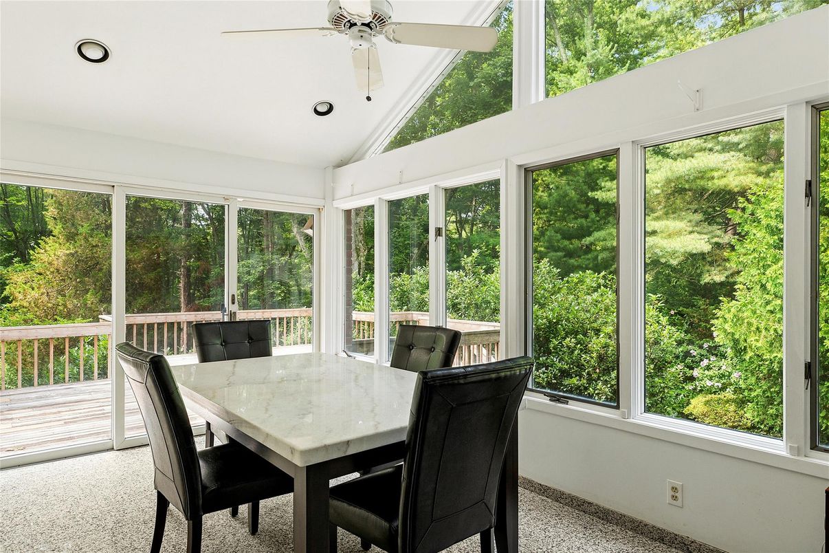 Dining room, Interior, Recessed Lighting, Sun Room