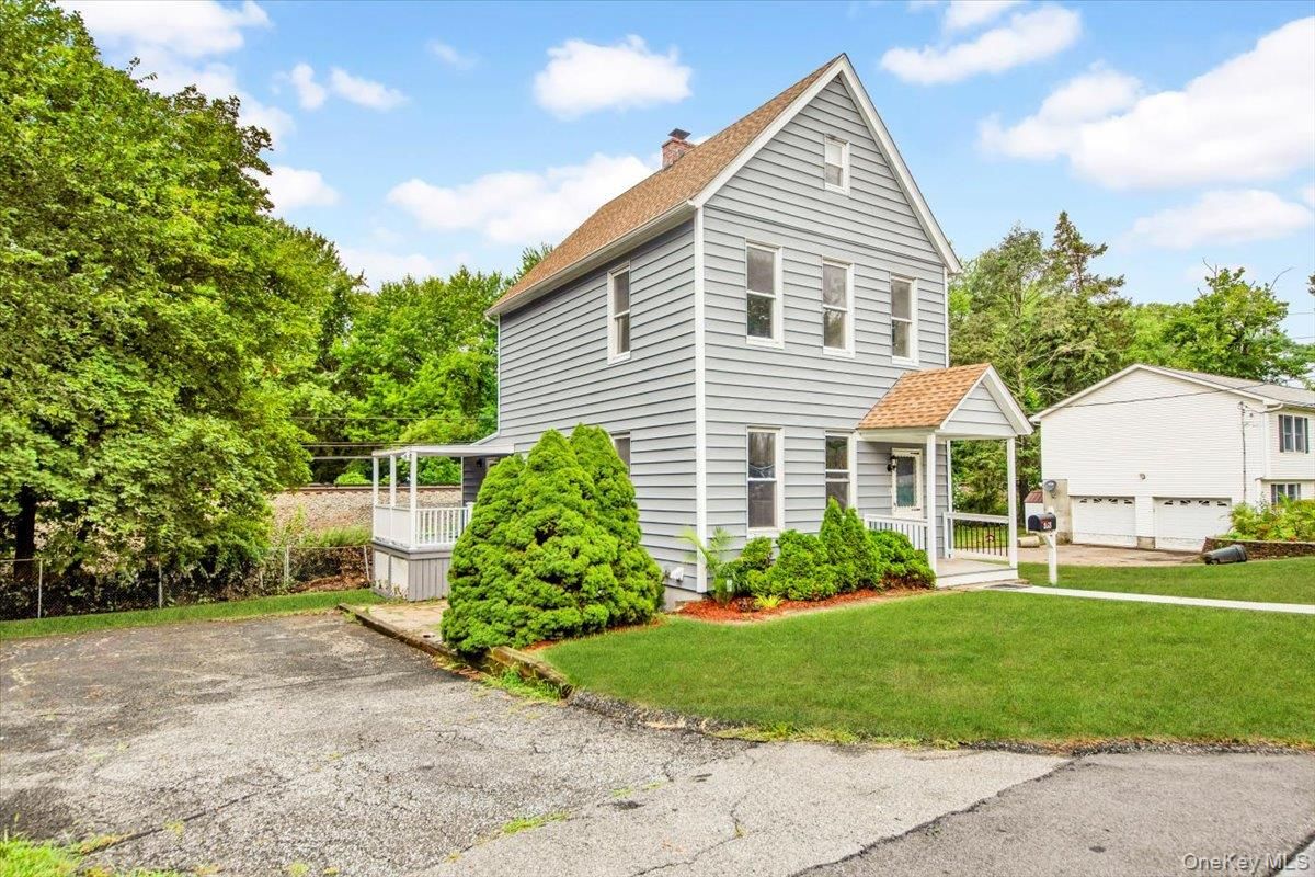 Backyard, Detached Garage, Exterior