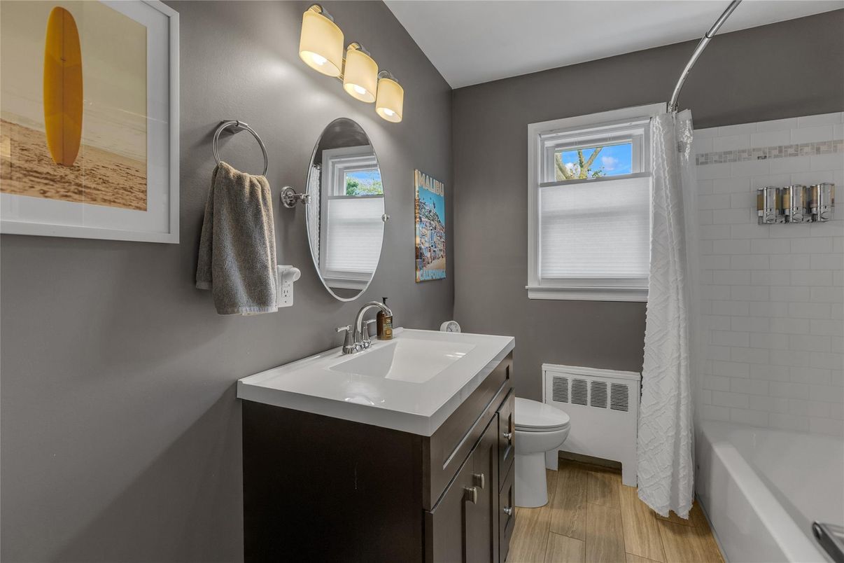 Bathroom, Interior, Wood Texture Flooring