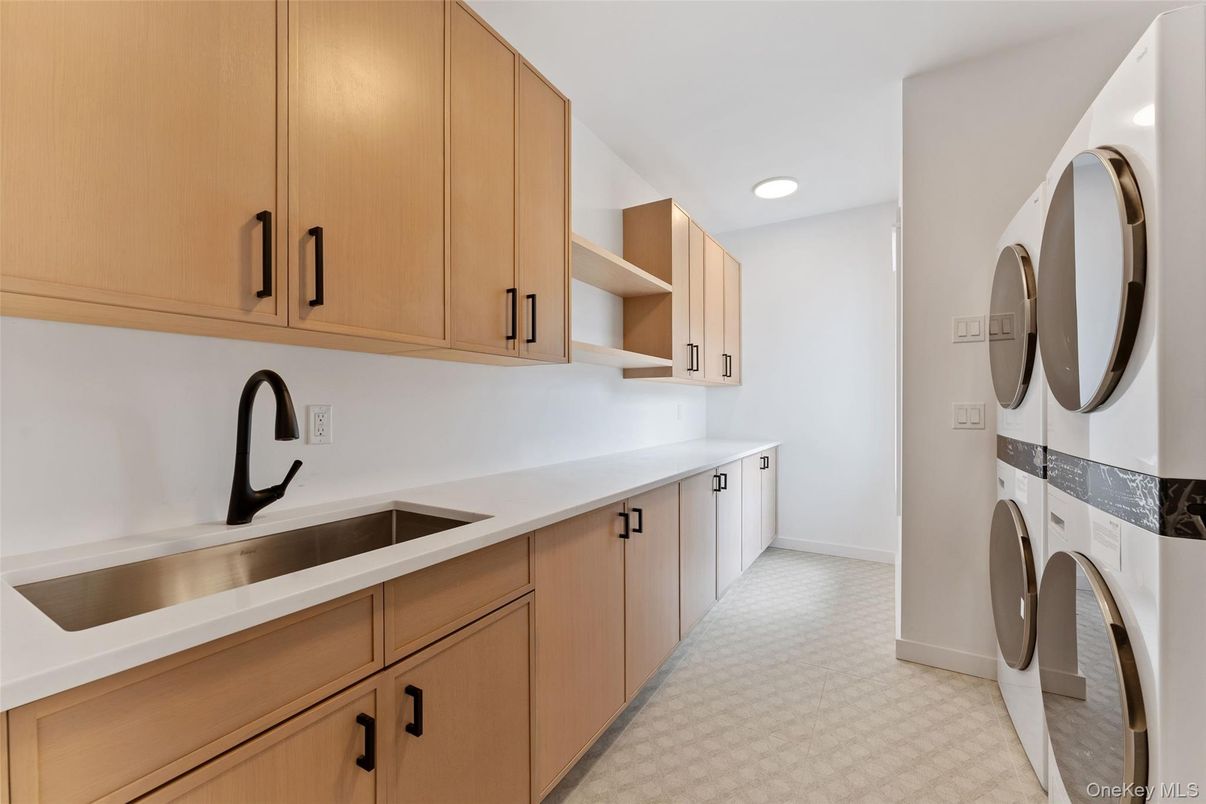 Interior, Recessed Lighting, Washer