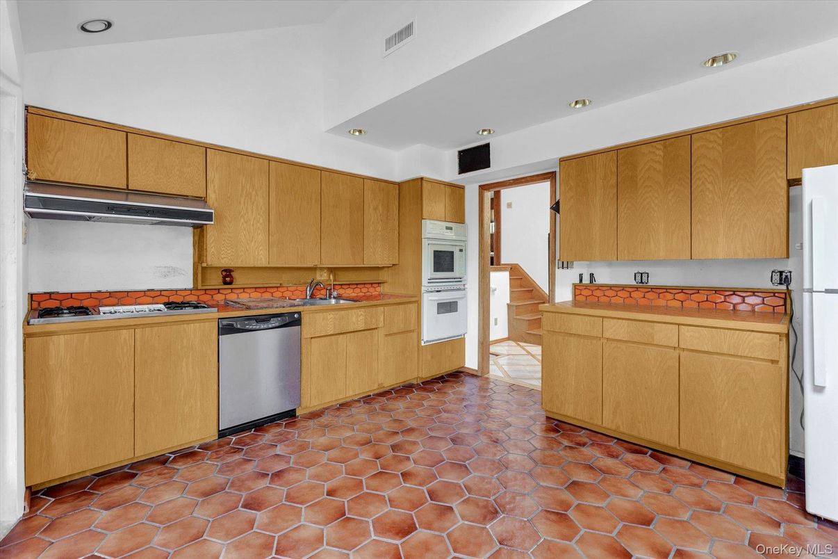Interior, Kitchen, Recessed Lighting