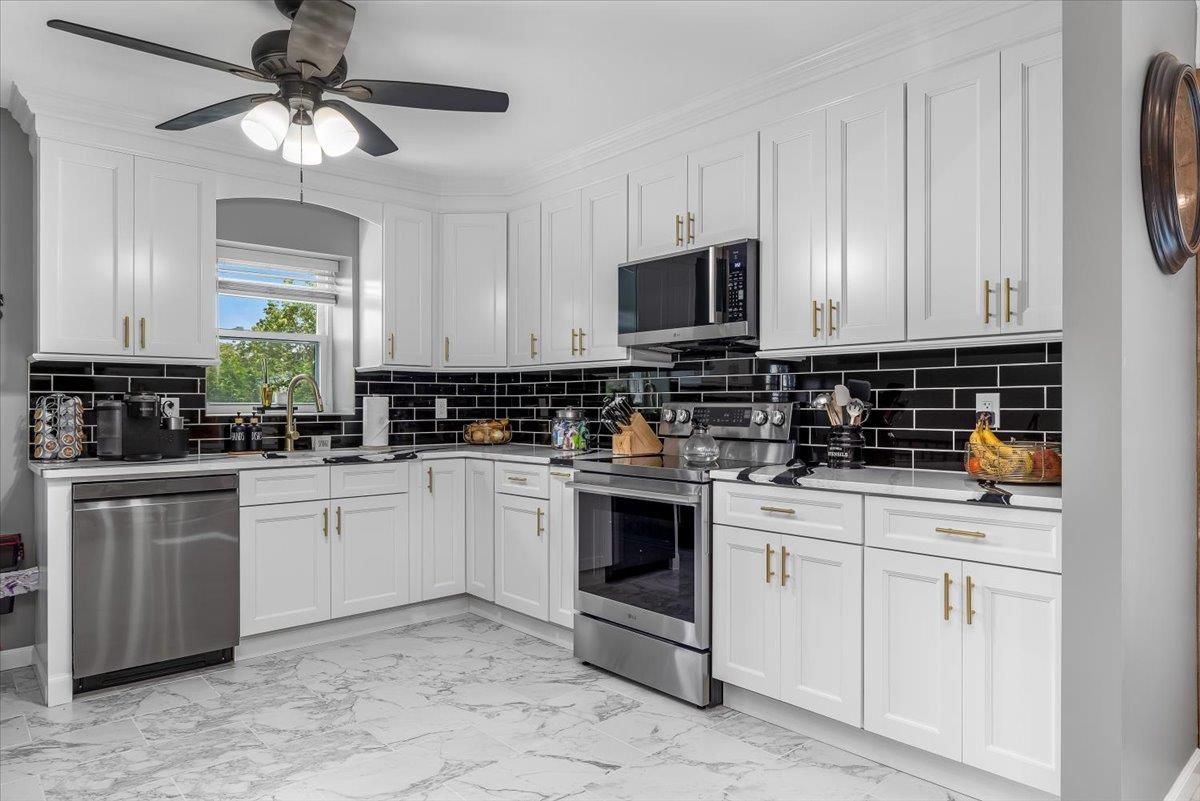 Interior, Kitchen, Marble, Stainless Steel Appliances