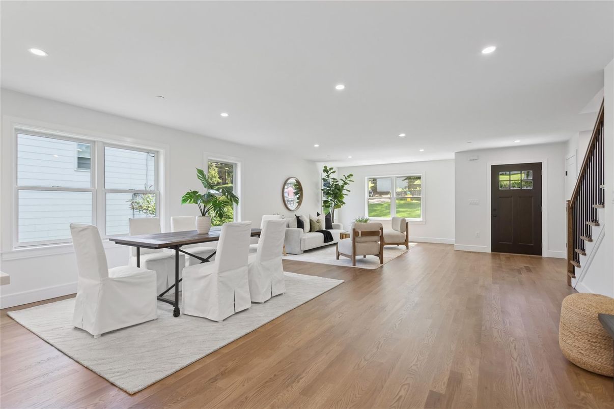 Dining room, Interior, Living room, Recessed Lighting, Wood Texture Flooring