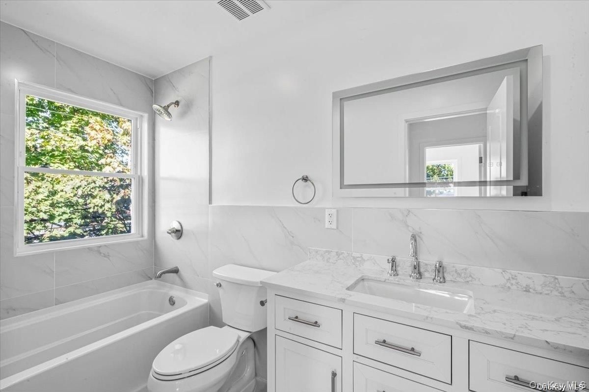 Bathroom, Interior, Marble Walls