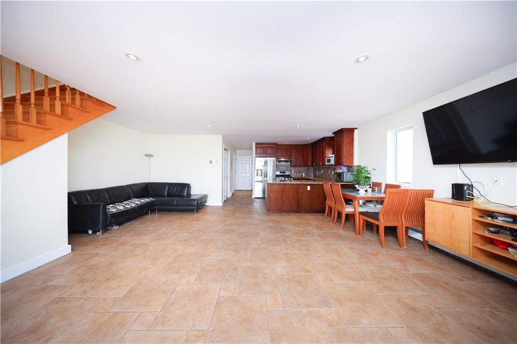 Dining room, Interior, Kitchen, Living room, Recessed Lighting, Stainless Steel Appliances