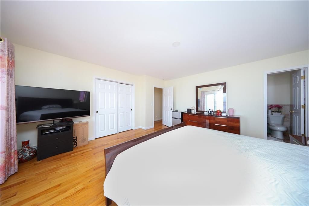 Bathroom, Bedroom, Interior, Wood Texture Flooring