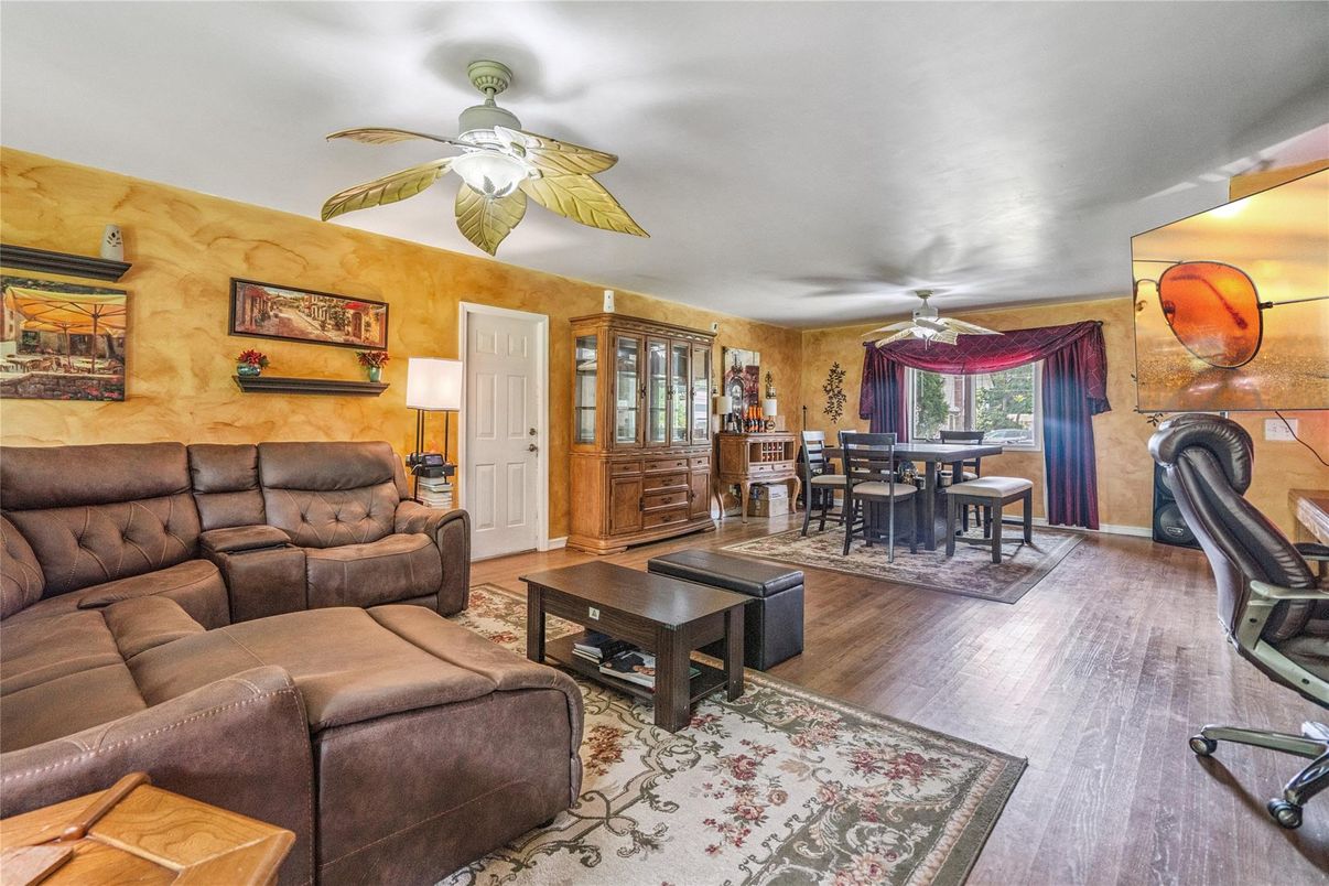 Dining room, Interior, Living room, Wood Texture Flooring