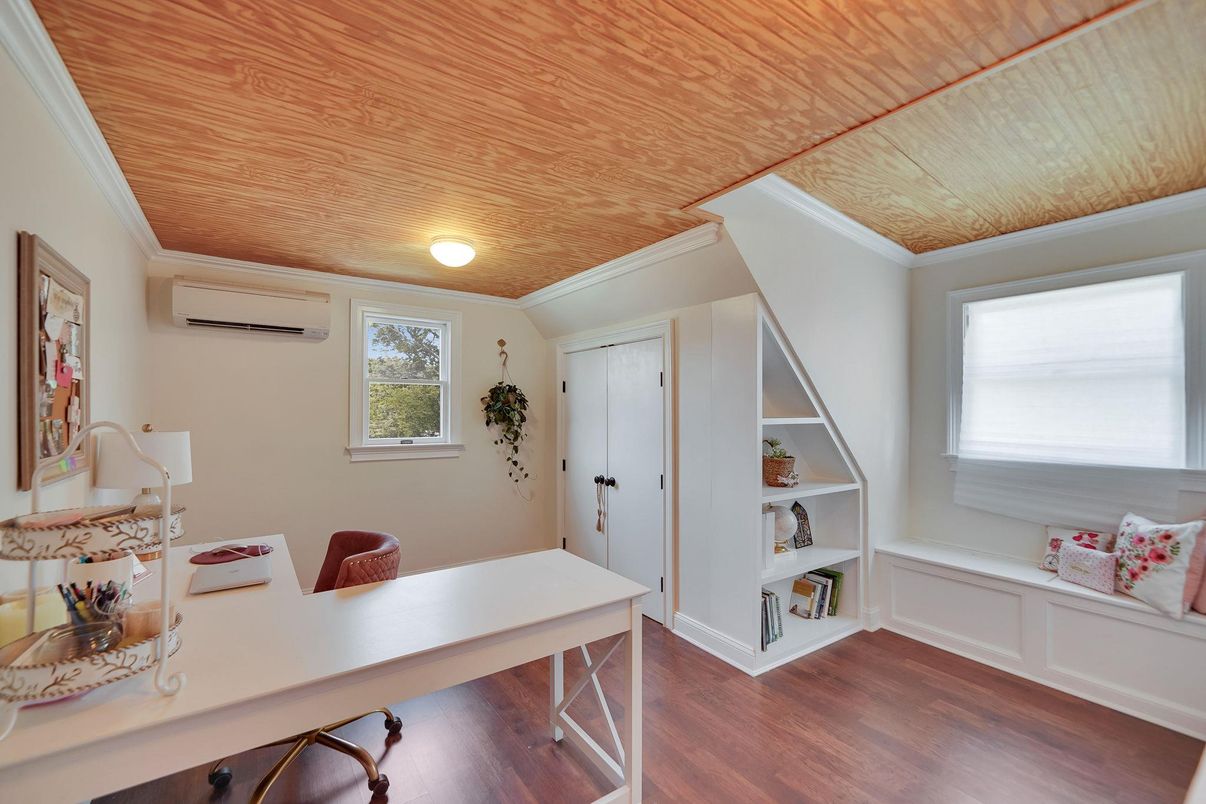 Home Office, Interior, Wooden Ceilings, Wood Texture Flooring