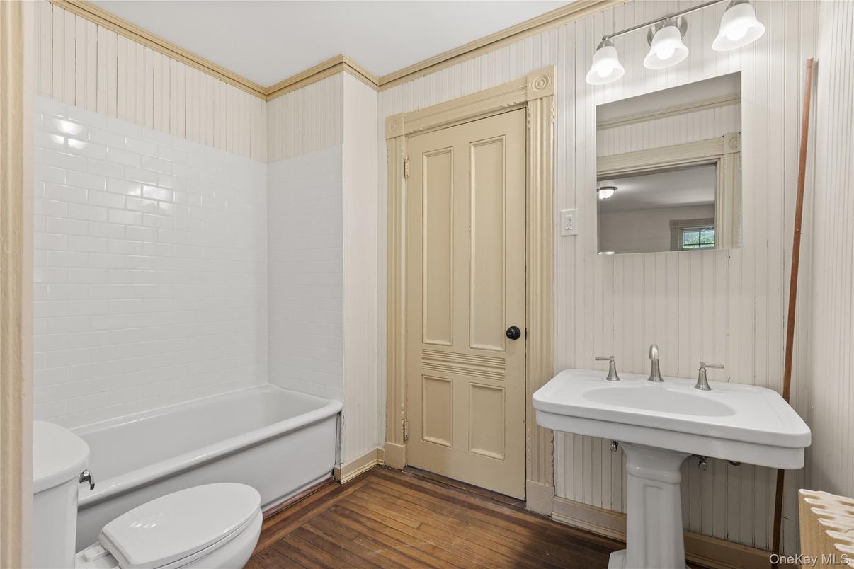 Bathroom, Interior, Wood Texture Flooring