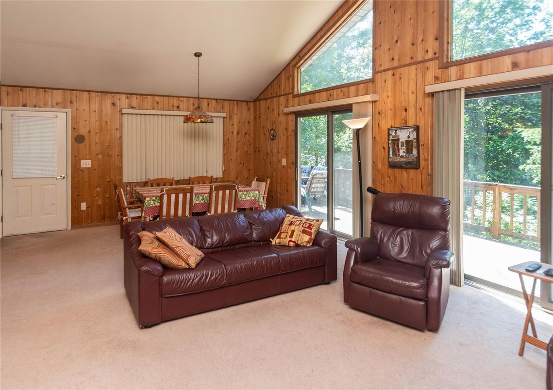 Dining room, Interior, Pendant Lights, Wooden Walls