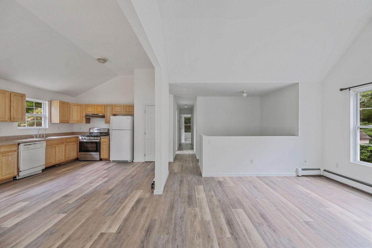 Interior, Kitchen, Stainless Steel Appliances, Wood Texture Flooring