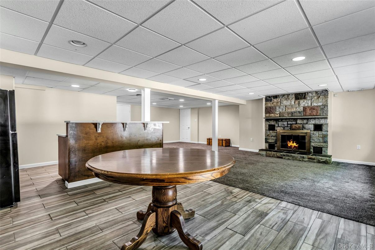 Fireplace, Interior, Recessed Lighting, Wood Texture Flooring