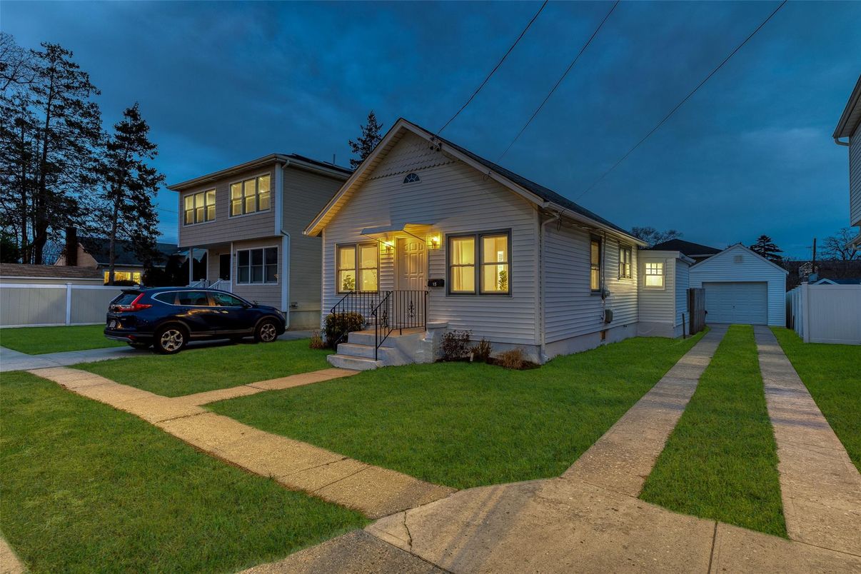 Backyard, Detached Garage, Exterior, Facade, Farmhouse