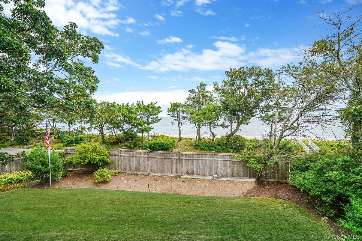 Backyard, Exterior, Water