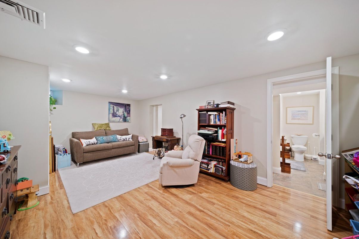 Bathroom, Interior, Piano, Recessed Lighting, Wood Texture Flooring