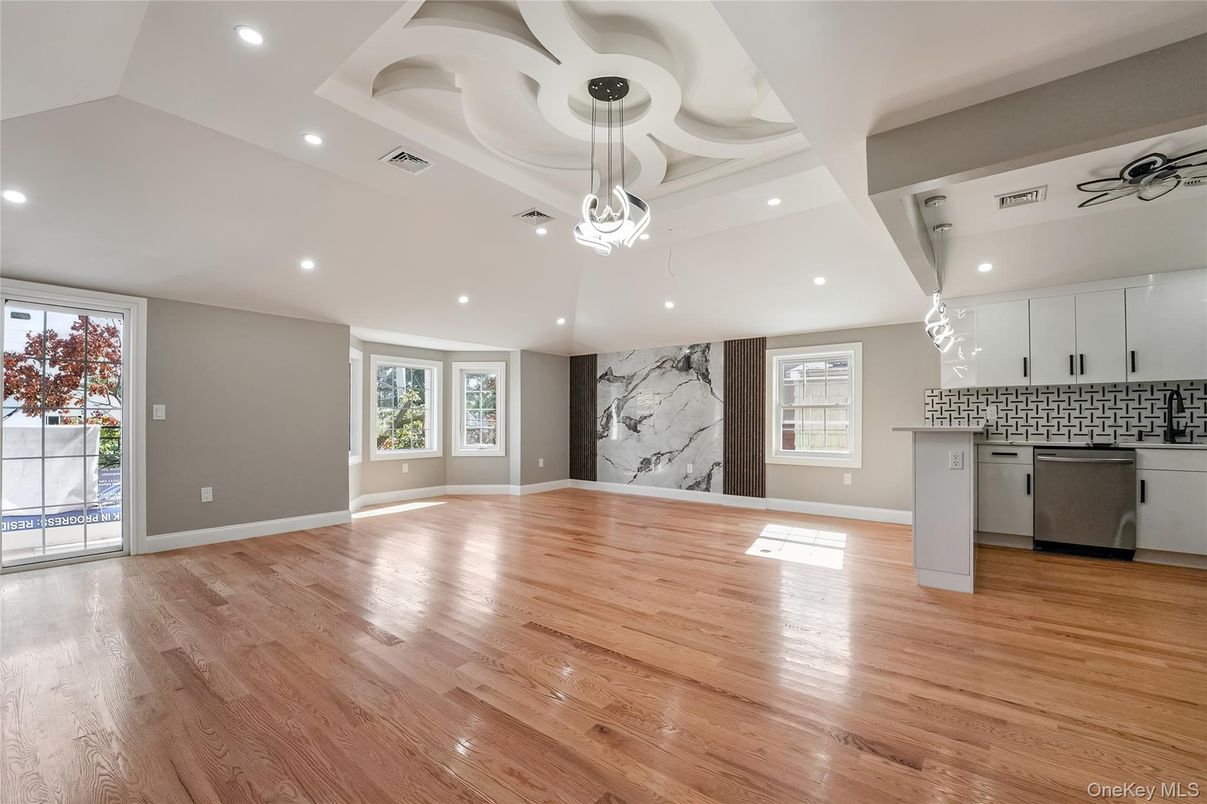 Empty room, Interior, Kitchen, Pendant Lights, Recessed Lighting, Wood Texture Flooring